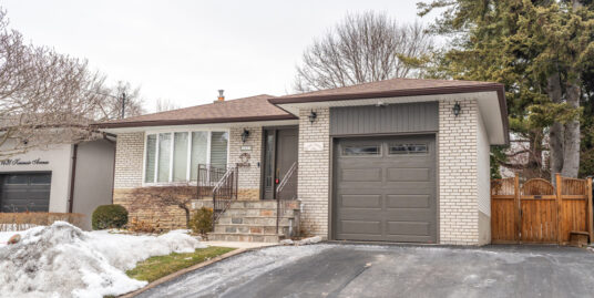 1427 Kenmuir Avenue, Mississauga